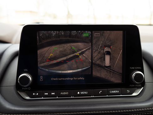 Used 2021 Nissan Rogue SV image 30