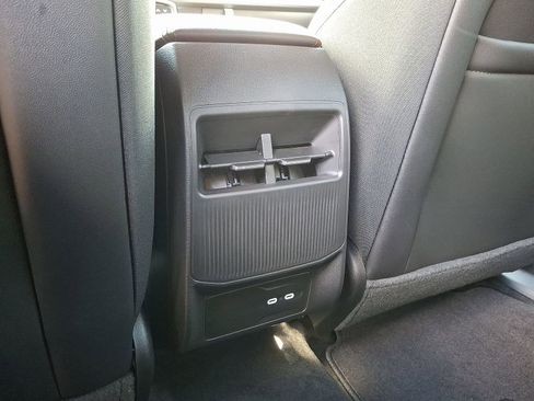 New 2026 Jeep Cherokee Limited image 7