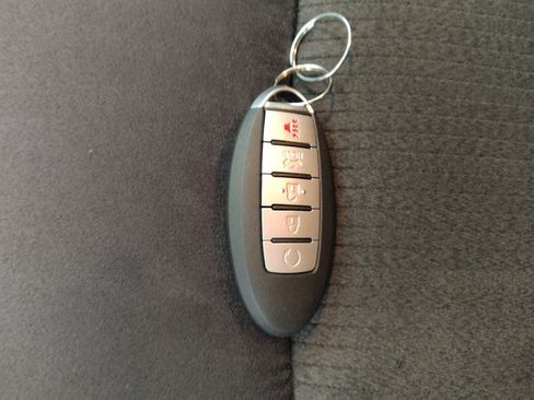 Used 2021 Nissan Altima 2.5 SV FWD image 32