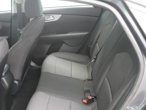 Used 2024 Kia Forte LXS w/ LXS Technology Package FWD image 25