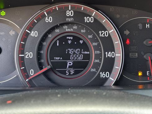 Used 2016 Honda Accord Sport image 21