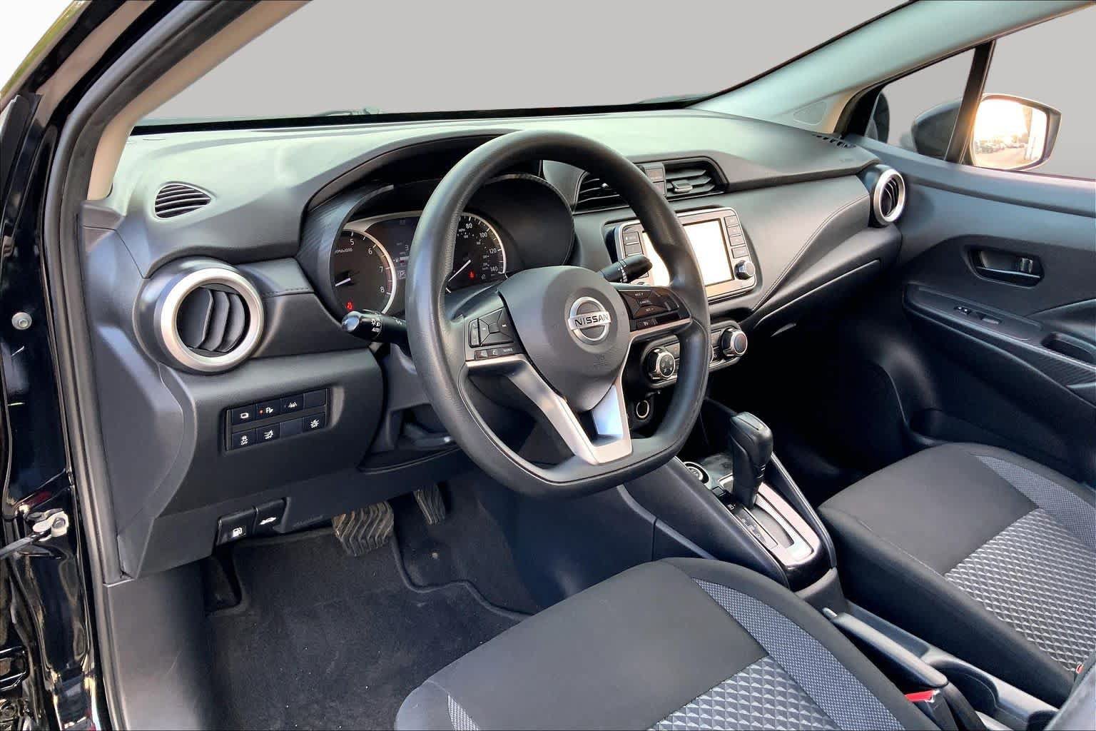 Used 2020 Nissan Versa S FWD image 16