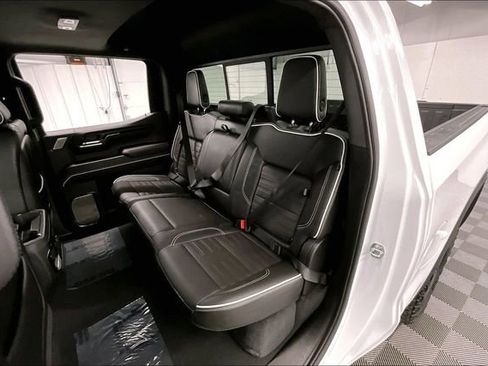 Used 2024 GMC Sierra 1500 AT4X AWD/4WD image 25