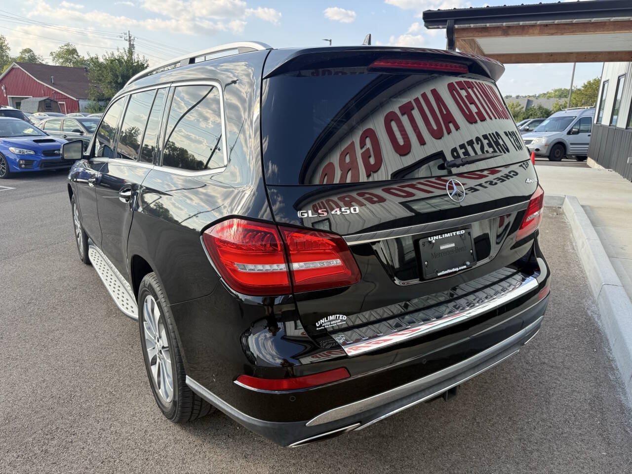 Used 2017 Mercedes-Benz GLS 450 4MATIC w/ Premium Package image 10