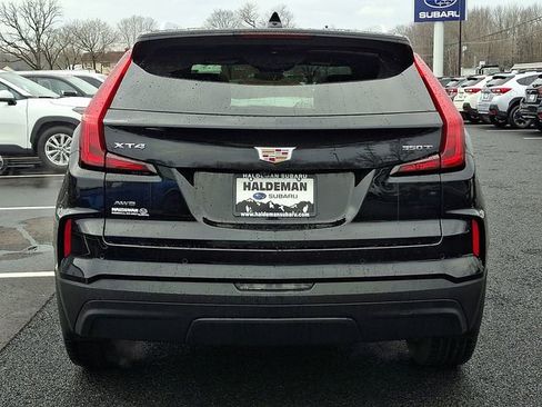 Used 2024 Cadillac XT4 Luxury w/ Cold Weather Package AWD/4WD image 6