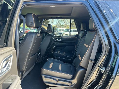 Used 2021 GMC Yukon AT4 w/ AT4 Premium Package image 20