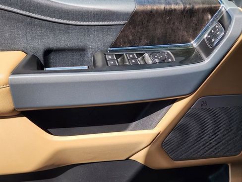 Used 2022 Ford F150 Lariat w/ Equipment Group 501A Mid image 25