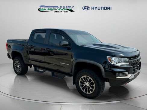 Used 2022 Chevrolet Colorado ZR2 AWD/4WD image 2
