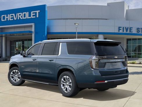 New 2026 Chevrolet Suburban LT w/ Comfort Package image 3