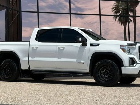 Used 2021 GMC Sierra 1500 AT4 w/ AT4 Preferred Package AWD/4WD image 16