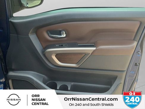 Used 2021 Nissan Titan Platinum Reserve w/ Moonroof Package AWD/4WD image 10