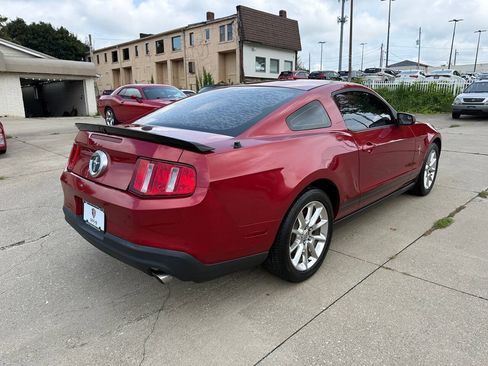 Used 2011 Ford Mustang Premium w/ 202A Rapid Spec Order Code RWD image 5