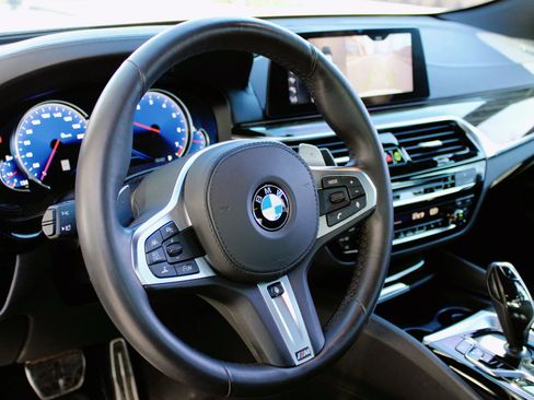 Used 2018 BMW 640i Gran Turismo xDrive w/ Luxury Seating Package image 4