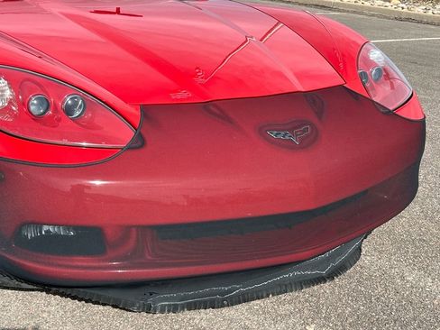 Used 2006 Chevrolet Corvette Base w/ Preferred Equipment Group image 27