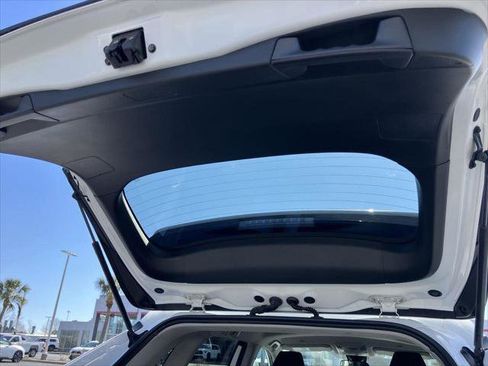 Certified 2023 Toyota RAV4 LE image 24