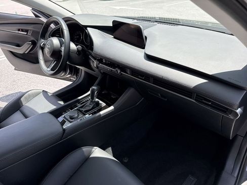 Used 2025 MAZDA MAZDA3 s FWD image 32