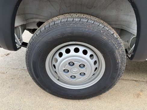 Used 2024 RAM ProMaster 1500 w/ Convenience Group image 17