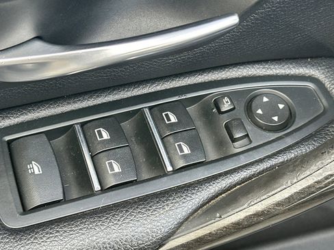 Used 2018 BMW 430i Convertible image 12