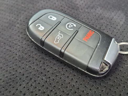 Used 2023 Dodge Durango R/T w/ Hemi Orange Plus Package AWD/4WD image 38