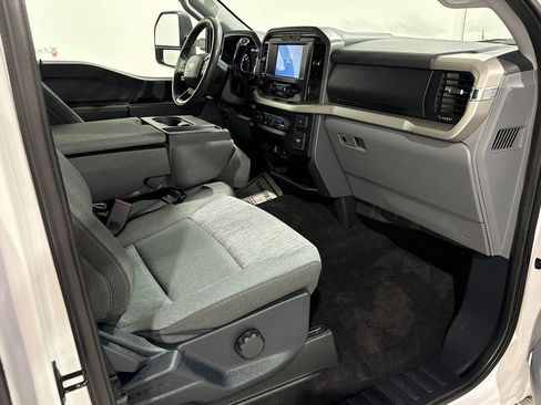 Used 2021 Ford F150 XLT w/ XTR Package image 23