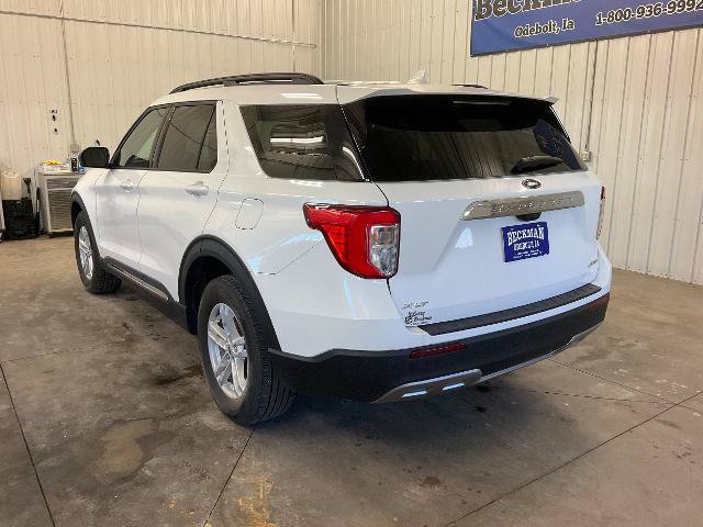 Certified 2024 Ford Explorer XLT w/ Equipment Group 202A AWD/4WD image 3