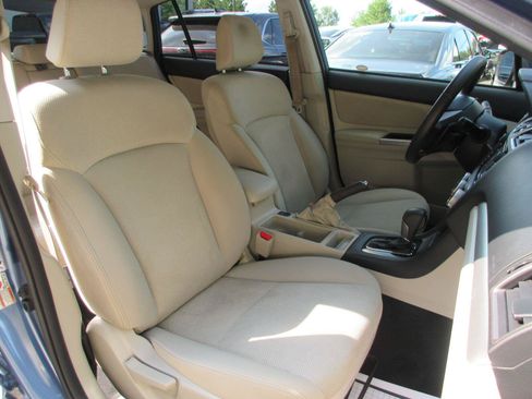 Used 2015 Subaru Crosstrek 2.0i Premium AWD/4WD image 19