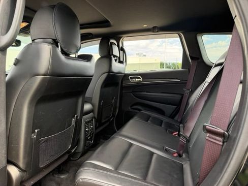 Used 2022 Jeep Grand Cherokee Limited AWD/4WD image 37