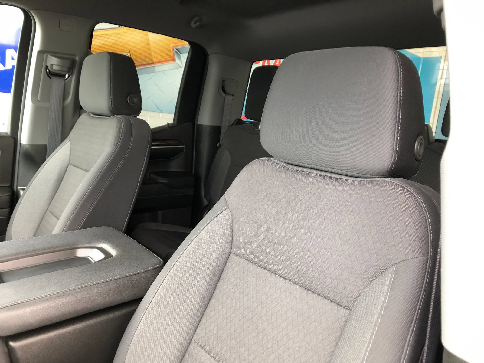 Used 2024 GMC Sierra 1500 Elevation AWD/4WD image 17