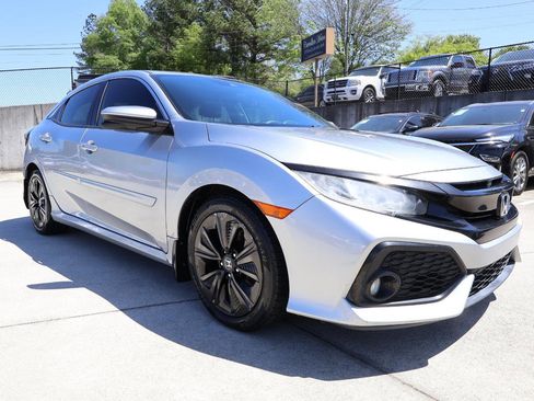 Used 2019 Honda Civic EX image 9