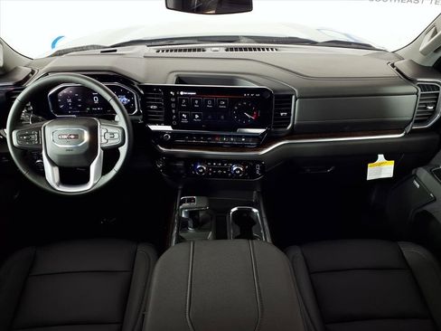 New 2026 GMC Sierra 1500 Elevation w/ Elevation Premium Package image 3