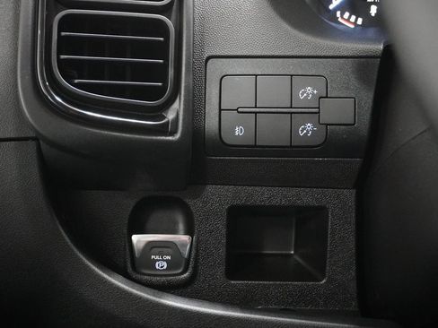 Used 2025 RAM ProMaster 1500 w/ Convenience Group image 22