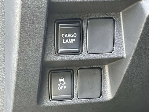 New 2026 Nissan Frontier SV image 18