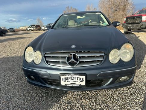Used 2007 Mercedes-Benz CLK 350 image 3