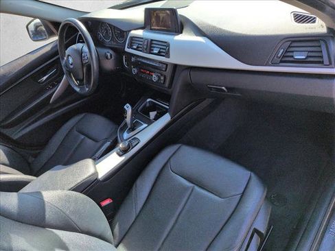 Used 2015 BMW 320i Sedan image 24