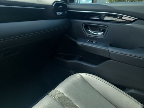 Used 2025 Honda Pilot EX-L image 22