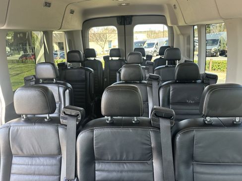 Used 2023 Ford Transit 350 XLT image 18