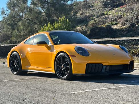New 2026 Porsche 911 Carrera GTS image 10