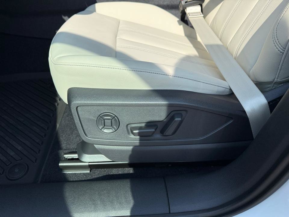 New 2026 Audi Q5 Premium AWD/4WD image 30