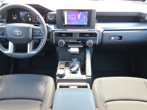 Certified 2026 Toyota 4Runner SR5 AWD/4WD image 14