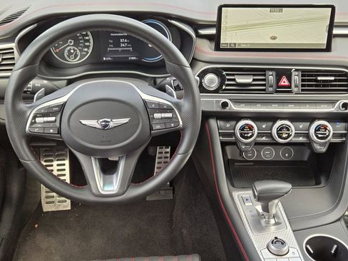 Used 2023 Genesis G70 2.0T w/ Sport Prestige Package RWD image 10