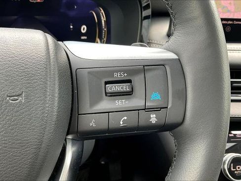 Certified 2026 INFINITI QX60 Luxe w/ Cargo Package AWD/4WD image 12