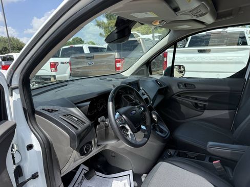 Used 2019 Ford Transit Connect XL FWD image 6