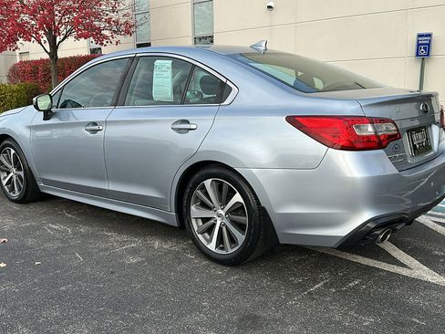 Used 2018 Subaru Legacy 2.5i Limited image 8