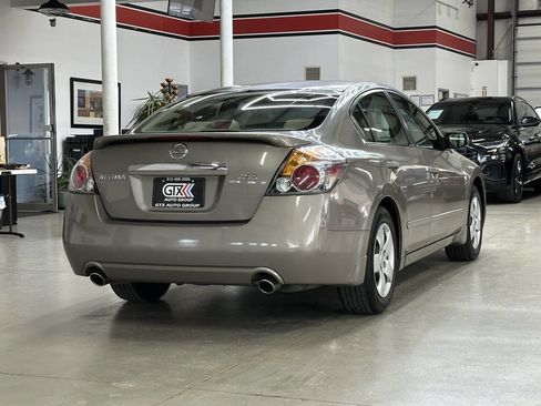 Used 2008 Nissan Altima 2.5 S image 2
