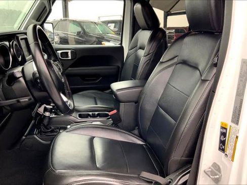 Certified 2021 Jeep Wrangler Unlimited Sahara image 7