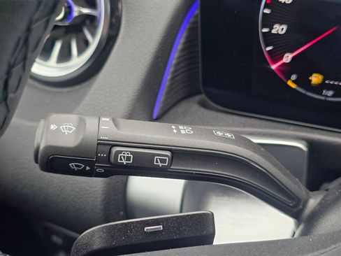New 2026 Mercedes-Benz GLB 250 4MATIC image 40