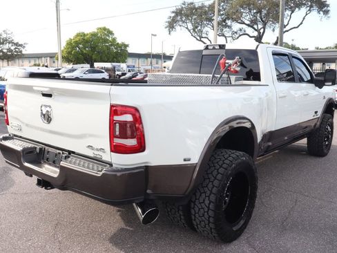 Used 2024 RAM 3500 Limited w/ Safety Group image 7