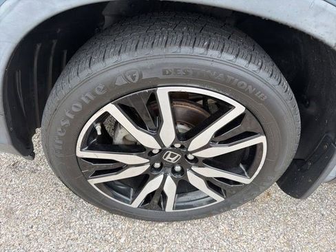 Used 2019 Honda Pilot Elite image 10