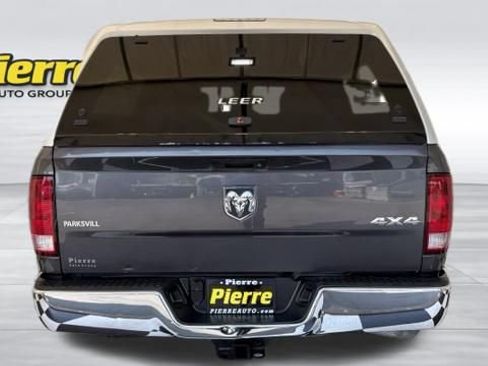 Used 2017 RAM 1500 ST w/ SXT Appearance Group AWD/4WD image 2