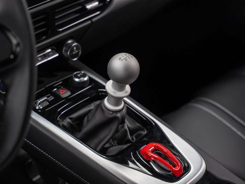 New 2025 Lotus Emira image 30